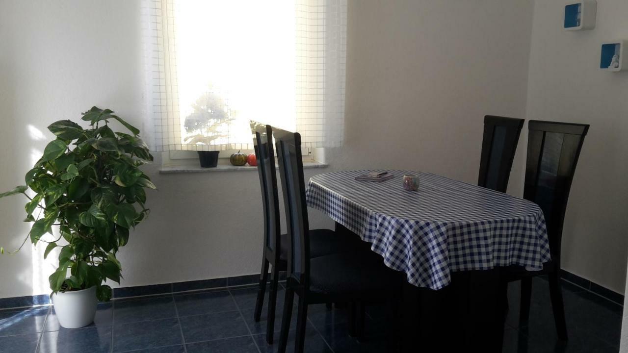 Ferienwohnung "An Der Wuerschnitz" Chemnitz Eksteriør bilde